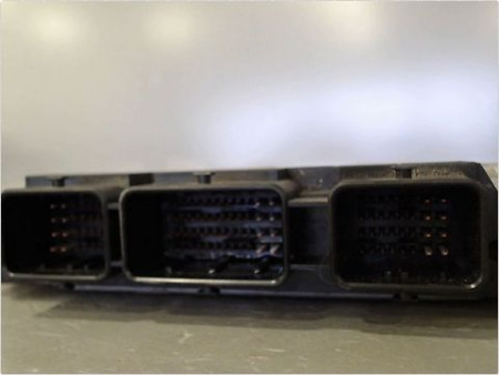 CALCULATEUR MOTEUR CITROEN XSARA