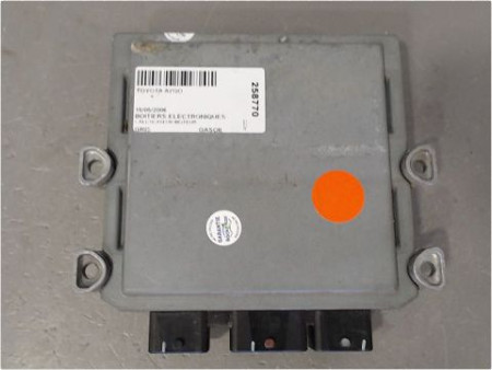 CALCULATEUR MOTEUR TOYOTA AYGO
