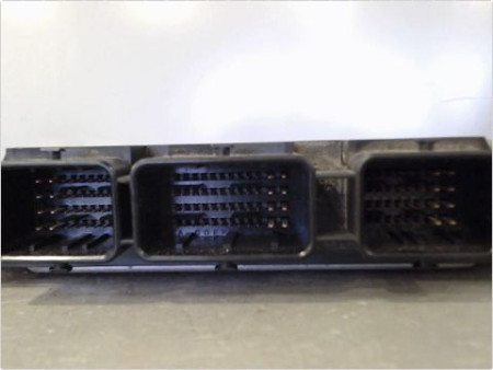 CALCULATEUR MOTEUR PEUGEOT 207