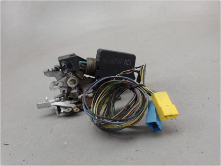 SYSTEME CONDAMNATION AVANT DROIT MERCEDES SPRINTER