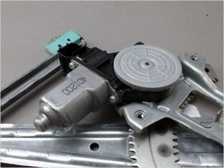 MECANISME LEVE-GLACE ARRIERE DROIT NISSAN JUKE