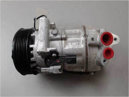 COMPRESSEUR AIR CONDITIONNE RENAULT CLIO