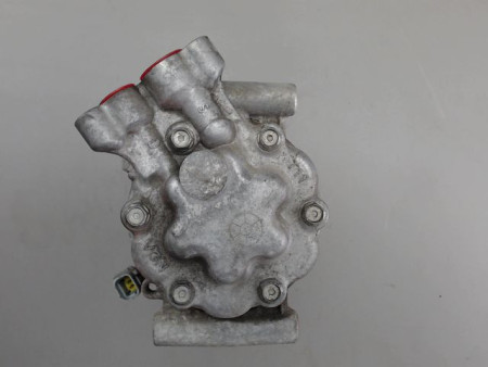 COMPRESSEUR AIR CONDITIONNE RENAULT CLIO