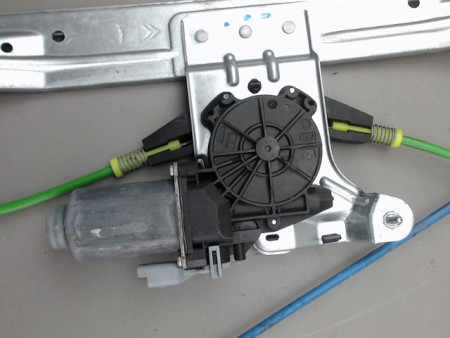 MECANISME LEVE-GLACE AVANT DROIT CITROEN C3