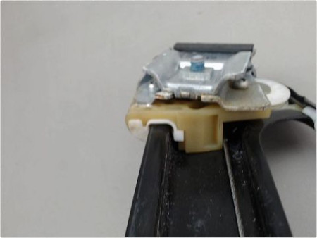 MECANISME LEVE-GLACE AVANT DROIT VOLKSWAGEN POLO