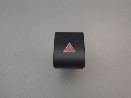 BOUTON DE WARNING PEUGEOT 3008
