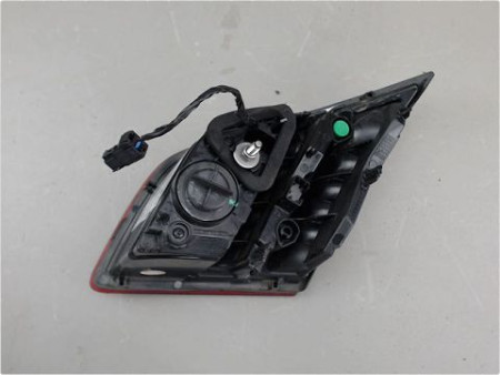FEU ARRIERE INTERIEUR GAUCHE PEUGEOT 308
