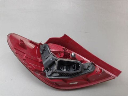 FEU ARRIERE DROIT PEUGEOT 207