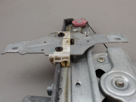 MECANISME LEVE-GLACE AVANT GAUCHE PEUGEOT 208