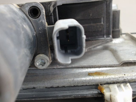 MECANISME LEVE-GLACE AVANT GAUCHE PEUGEOT 208