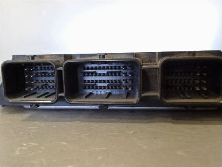 CALCULATEUR MOTEUR PEUGEOT 207