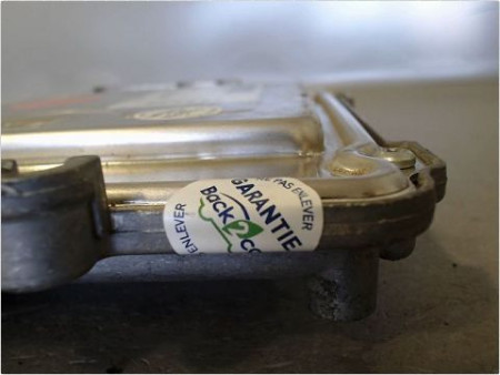 CALCULATEUR MOTEUR PEUGEOT 207