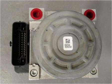 UNITE HYDRAULIQUE ABS PEUGEOT 2008