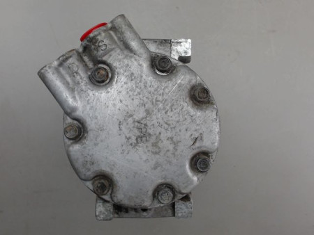 COMPRESSEUR AIR CONDITIONNE RENAULT CLIO