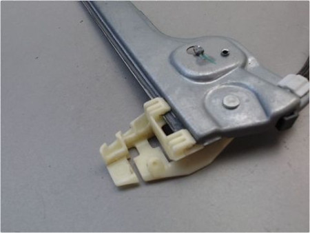 MECANISME LEVE-GLACE AVANT GAUCHE PEUGEOT 1007
