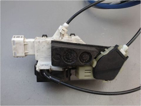 SYSTEME CONDAMNATION AVANT GAUCHE PEUGEOT 1007