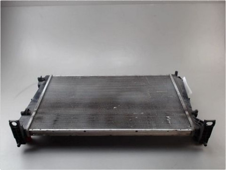 RADIATEUR OPEL CORSA