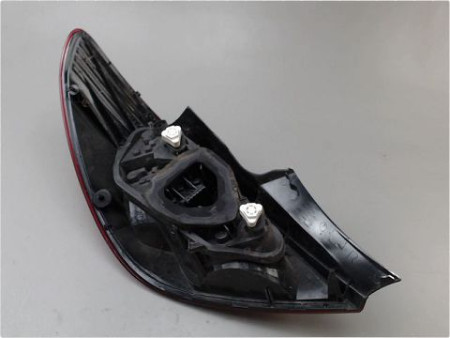 FEU ARRIERE DROIT OPEL CORSA