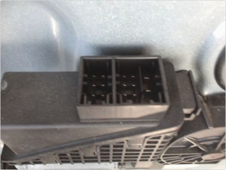 MECANISME LEVE-GLACE AVANT DROIT VOLKSWAGEN POLO