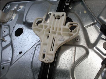 MECANISME LEVE-GLACE ARRIERE DROIT VOLKSWAGEN POLO