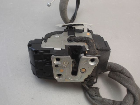 SYSTEME CONDAMNATION AVANT DROIT NISSAN QASHQAI