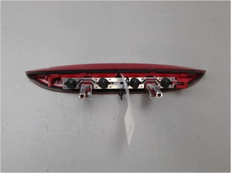 FEUX STOP SUPPLEMENTAIRE PEUGEOT 208