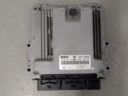 CALCULATEUR MOTEUR RENAULT CLIO