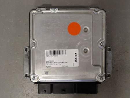 CALCULATEUR MOTEUR RENAULT CLIO