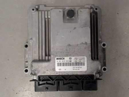 CALCULATEUR MOTEUR RENAULT MEGANE
