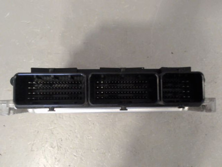 CALCULATEUR MOTEUR RENAULT MEGANE