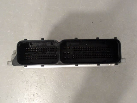 CALCULATEUR MOTEUR VOLKSWAGEN TOURAN