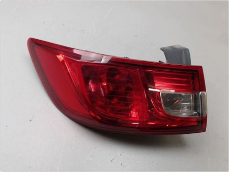 FEU ARRIERE GAUCHE  RENAULT CLIO