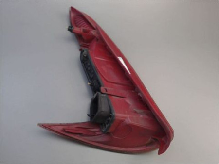 FEU ARRIERE DROIT PEUGEOT 206