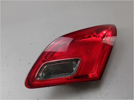 FEU ARRIERE INTERIEUR DROIT OPEL ASTRA