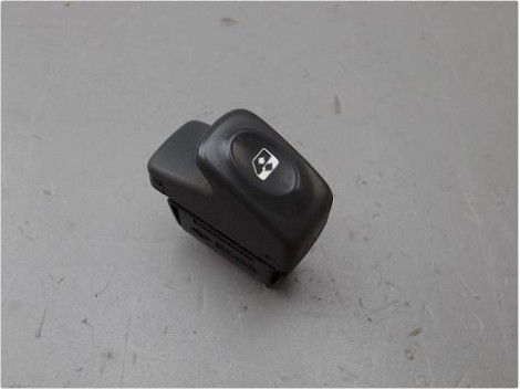 COMMANDE LEVE-GLACE PORTE AVG RENAULT MEGANE