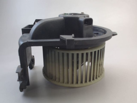 MOTEUR VENTILATEUR CHAUFFAGE RENAULT CLIO