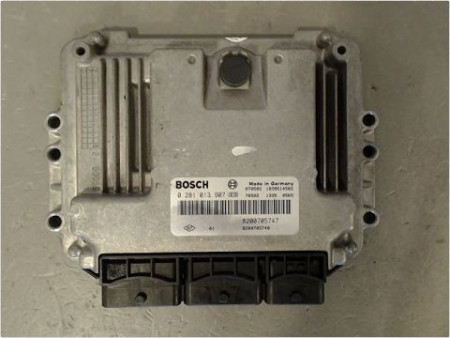 CALCULATEUR MOTEUR RENAULT MEGANE