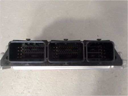 CALCULATEUR MOTEUR RENAULT MEGANE