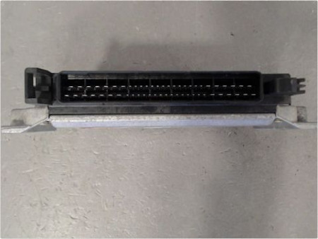 CALCULATEUR MOTEUR CITROEN XSARA