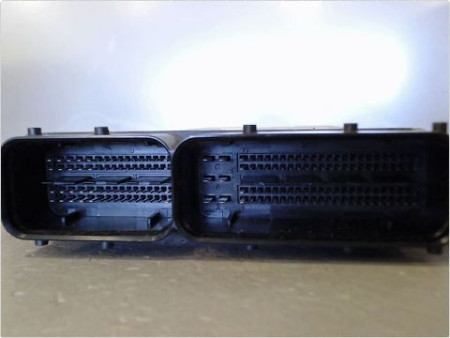 CALCULATEUR MOTEUR VOLKSWAGEN TOUAREG