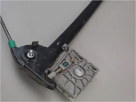 MECANISME LEVE-GLACE AVANT GAUCHE PEUGEOT 206