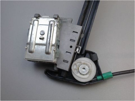 MECANISME LEVE-GLACE AVANT GAUCHE PEUGEOT 206