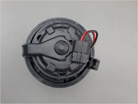 MOTEUR VENTILATEUR CHAUFFAGE PEUGEOT 208
