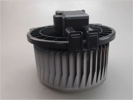 MOTEUR VENTILATEUR CHAUFFAGE TOYOTA RAV4