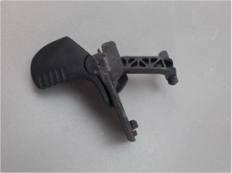 POIGNEE EXTERIEURE PORTE AVANT DROIT RENAULT TWINGO