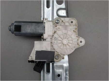 MECANISME LEVE-GLACE ARRIERE GAUCHE OPEL VECTRA