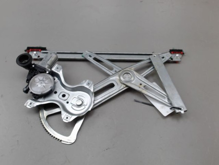 MECANISME LEVE-GLACE AVANT DROIT TOYOTA YARIS
