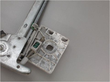 MECANISME LEVE-GLACE AVANT GAUCHE PEUGEOT 206