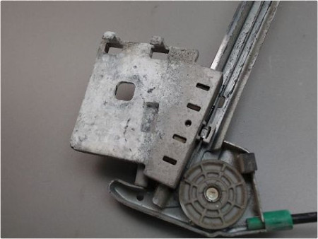 MECANISME LEVE-GLACE AVANT GAUCHE PEUGEOT 206