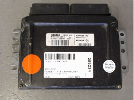 CALCULATEUR MOTEUR RENAULT MEGANE